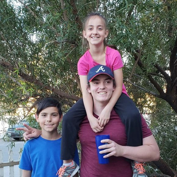 Meet your Posher, Chris - Picture 1 of 1